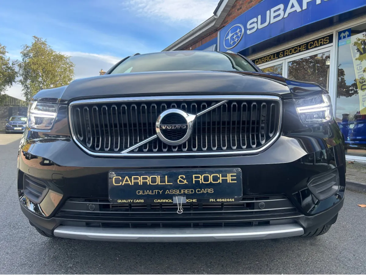 Volvo XC40 T3 Momentum SUV -Low Mileage - Trade-in - Image 4