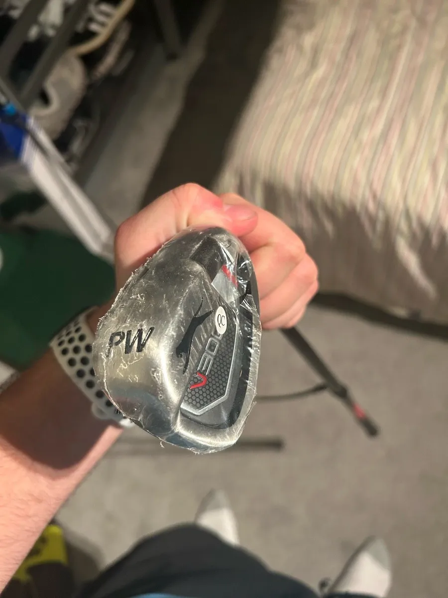 Slazenger pitching wedge - Image 1