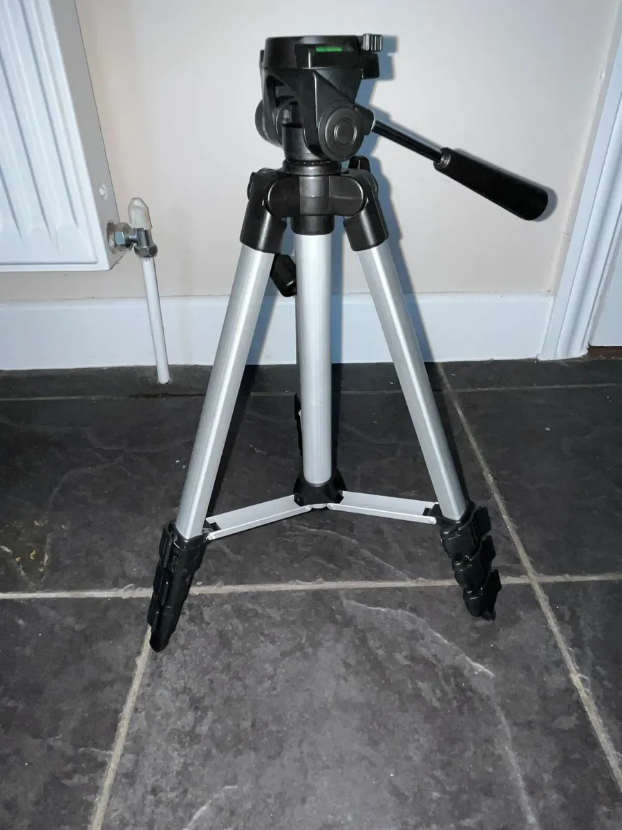 Tripod - Image 3