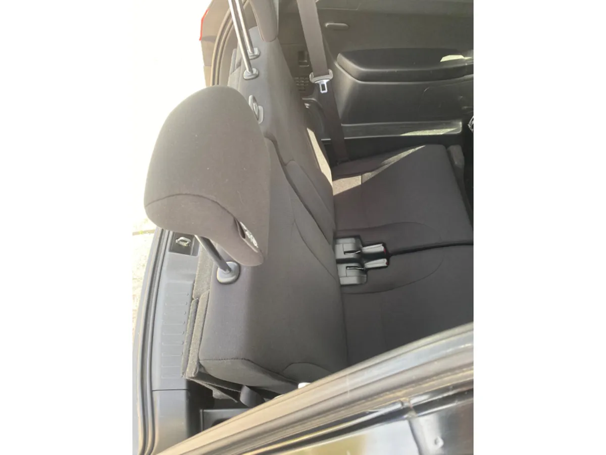 Honda Jade DAA-FR4 5DR - Image 4
