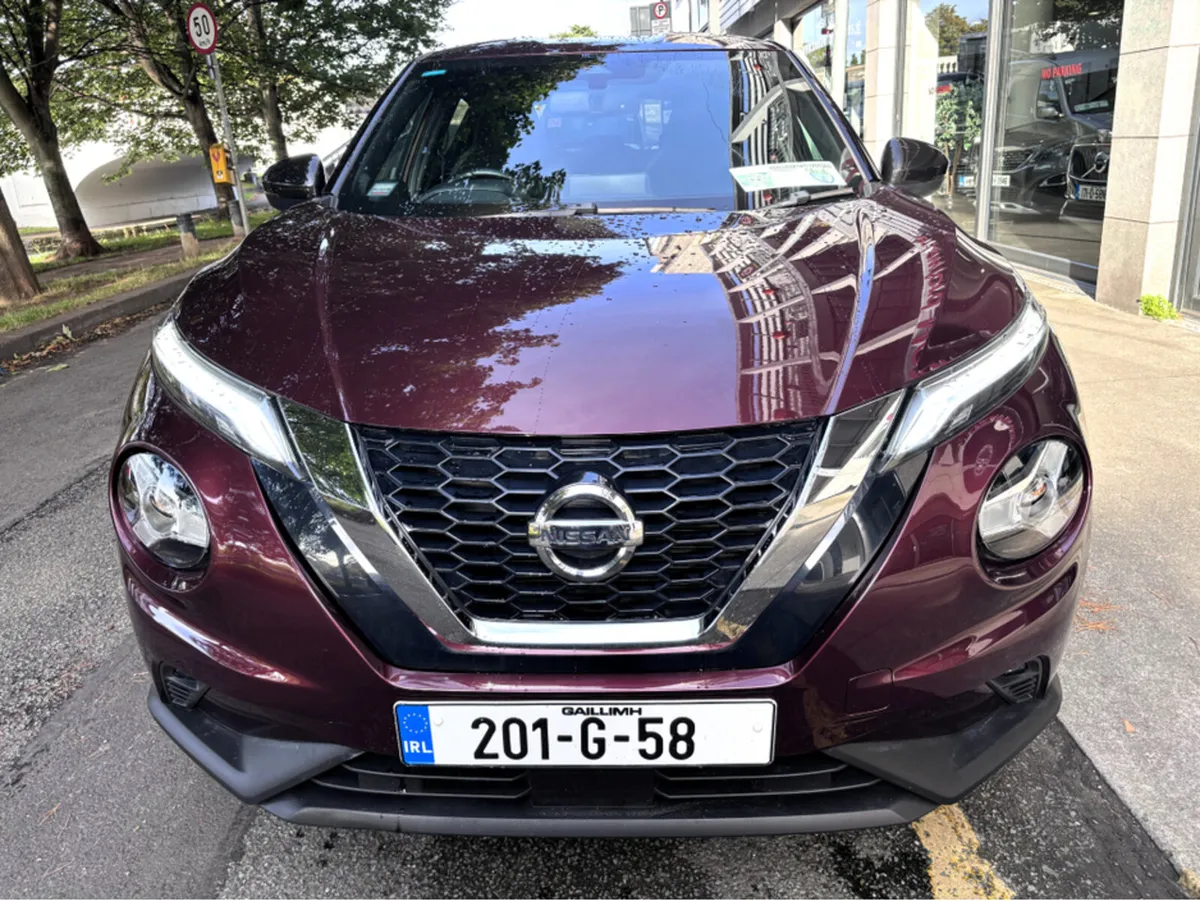 Nissan Juke 1.0 SV PREMIUM DCT AUTO 5DR - Image 3