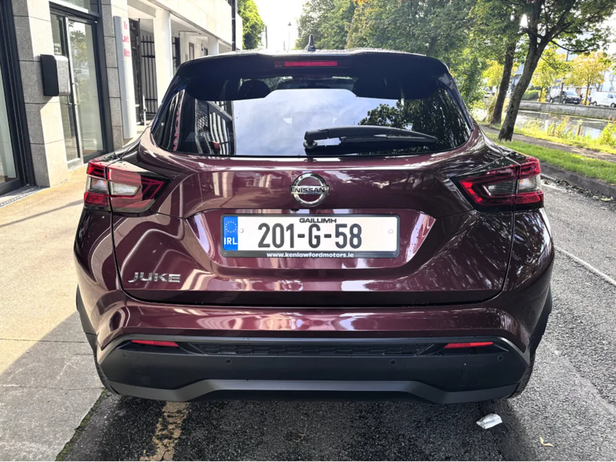 Nissan Juke 1.0 SV PREMIUM DCT AUTO 5DR - Image 4