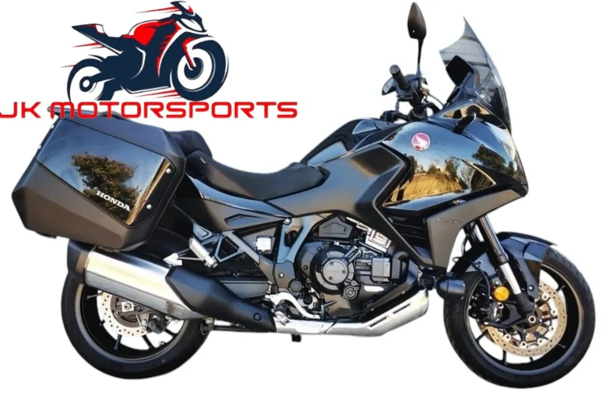 Honda NT1100 DCT - Image 1