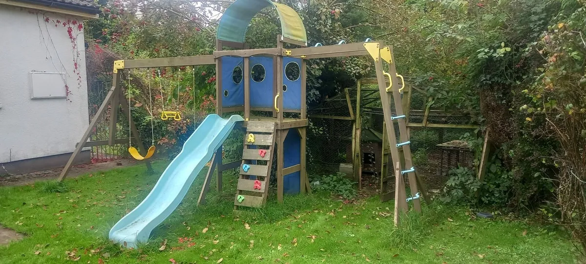Swings, slide and Monkey bars - Image 1