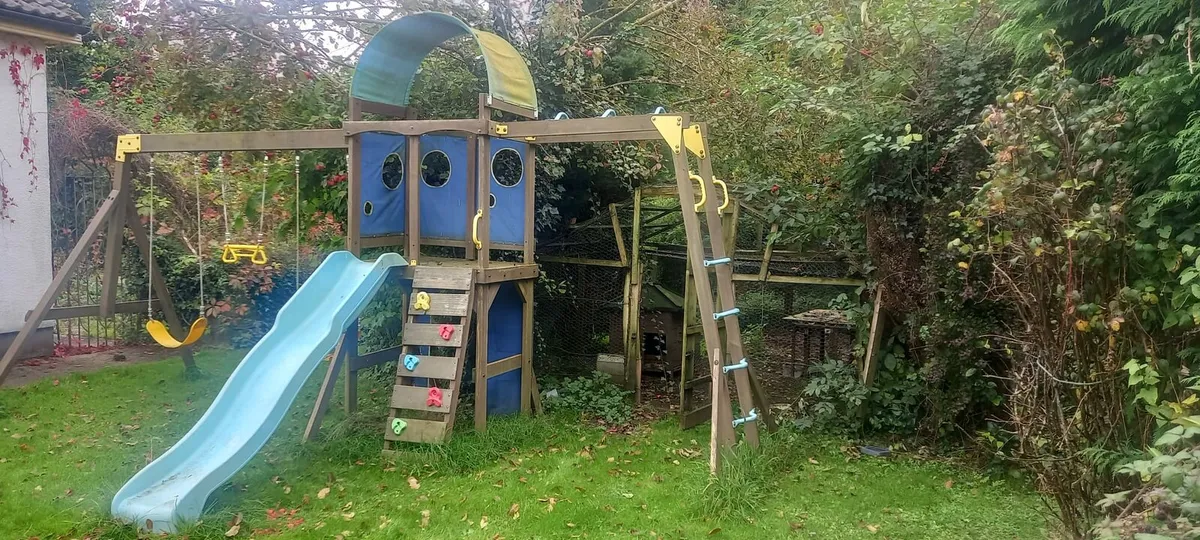 Swings, slide and Monkey bars - Image 2