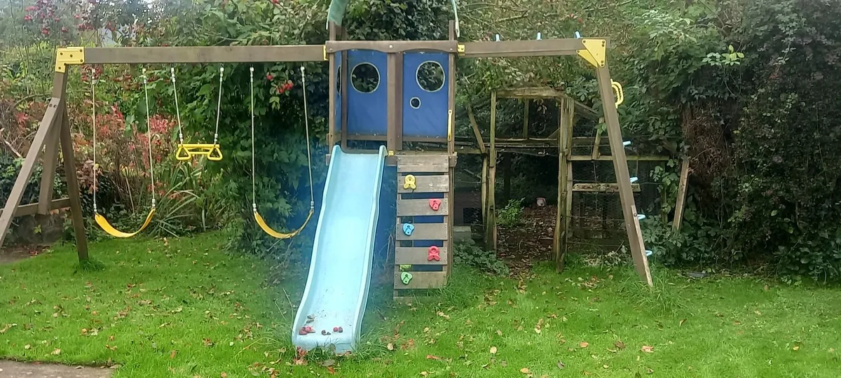 Swings, slide and Monkey bars - Image 3