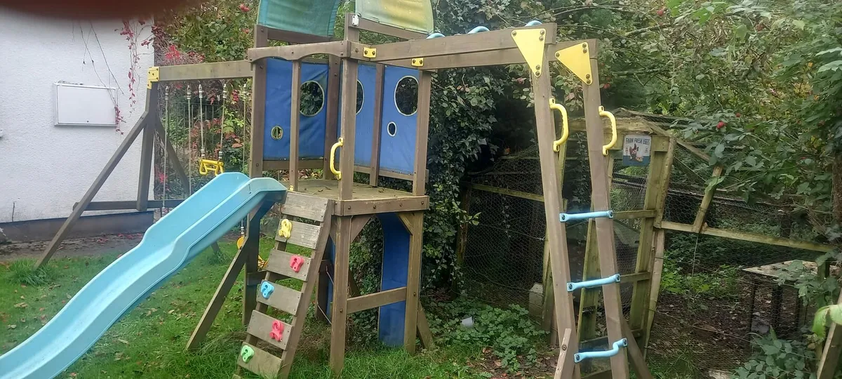 Swings, slide and Monkey bars - Image 4