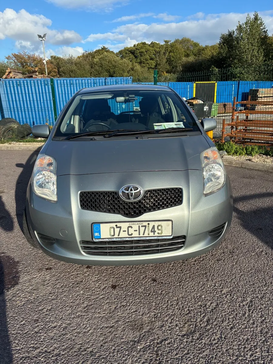 Toyota Yaris 2007 - Image 1