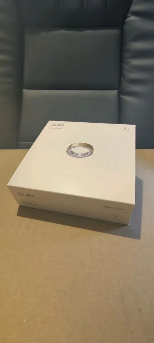 Oura Ring 4 Size 9 Gold NEW - Image 1