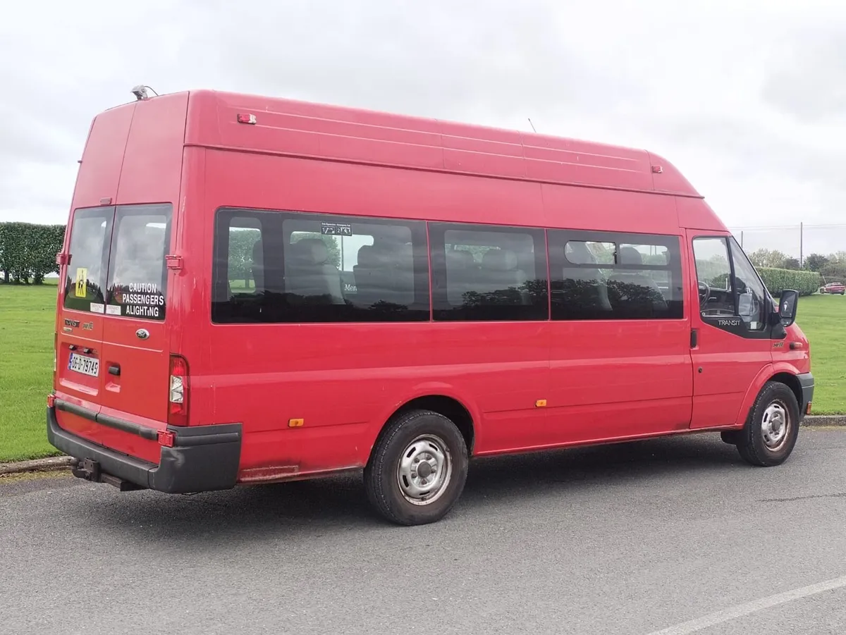 Camper - Image 2