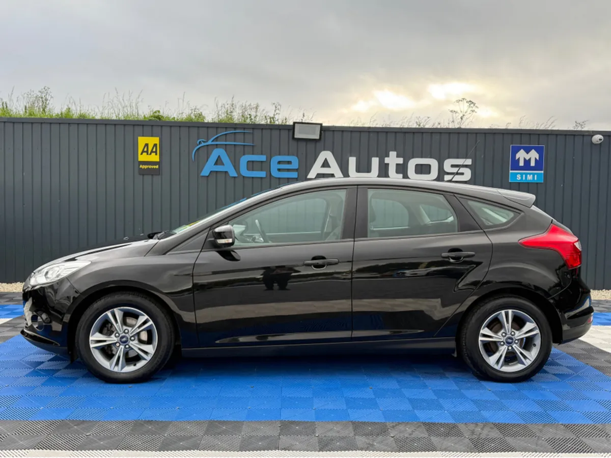 Ford Focus SPORT EDT - 1.6 DIESEL - MANUAL - 12M W - Image 4