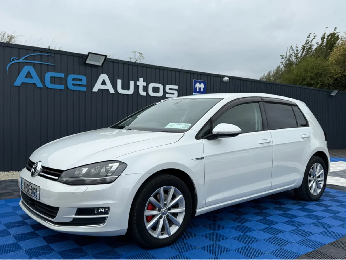 Volkswagen Golf HIGHLINE - 1.2 PETROL - AUTO - 12M - Image 3