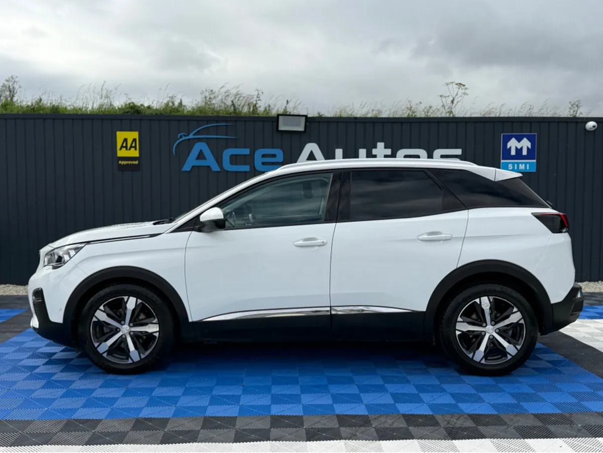 Peugeot 3008 ALLURE VAN - 1.5 DIESEL - MANUAL - 12 - Image 3