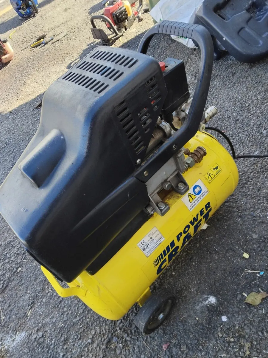 Air compressor working 100-percent priced - Image 2
