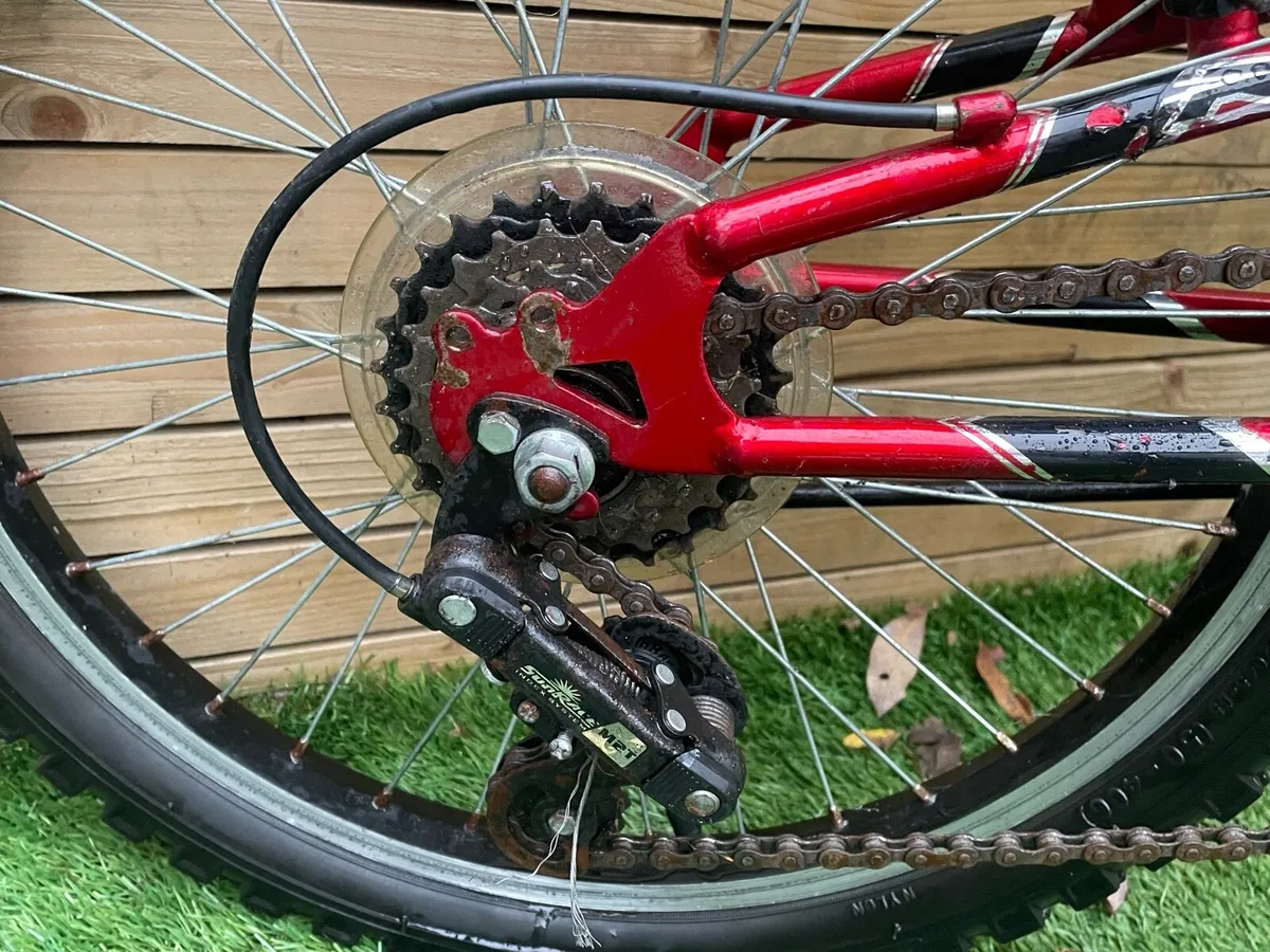 Child’s mountain bike - Image 4