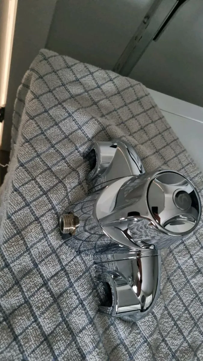 Ideal Standard Thermostatic Shower Mixer - Image 4