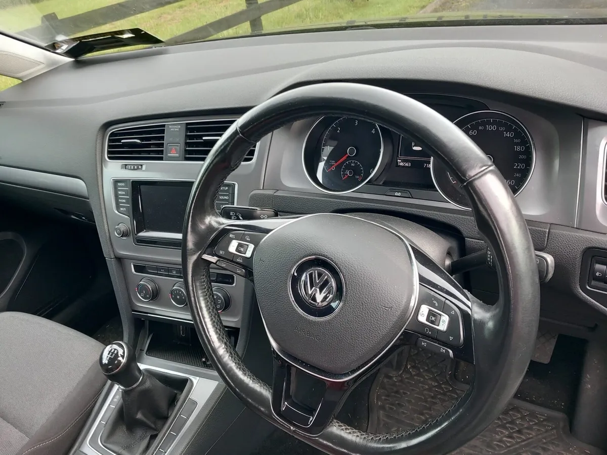 Volkswagen Golf Van - Image 4