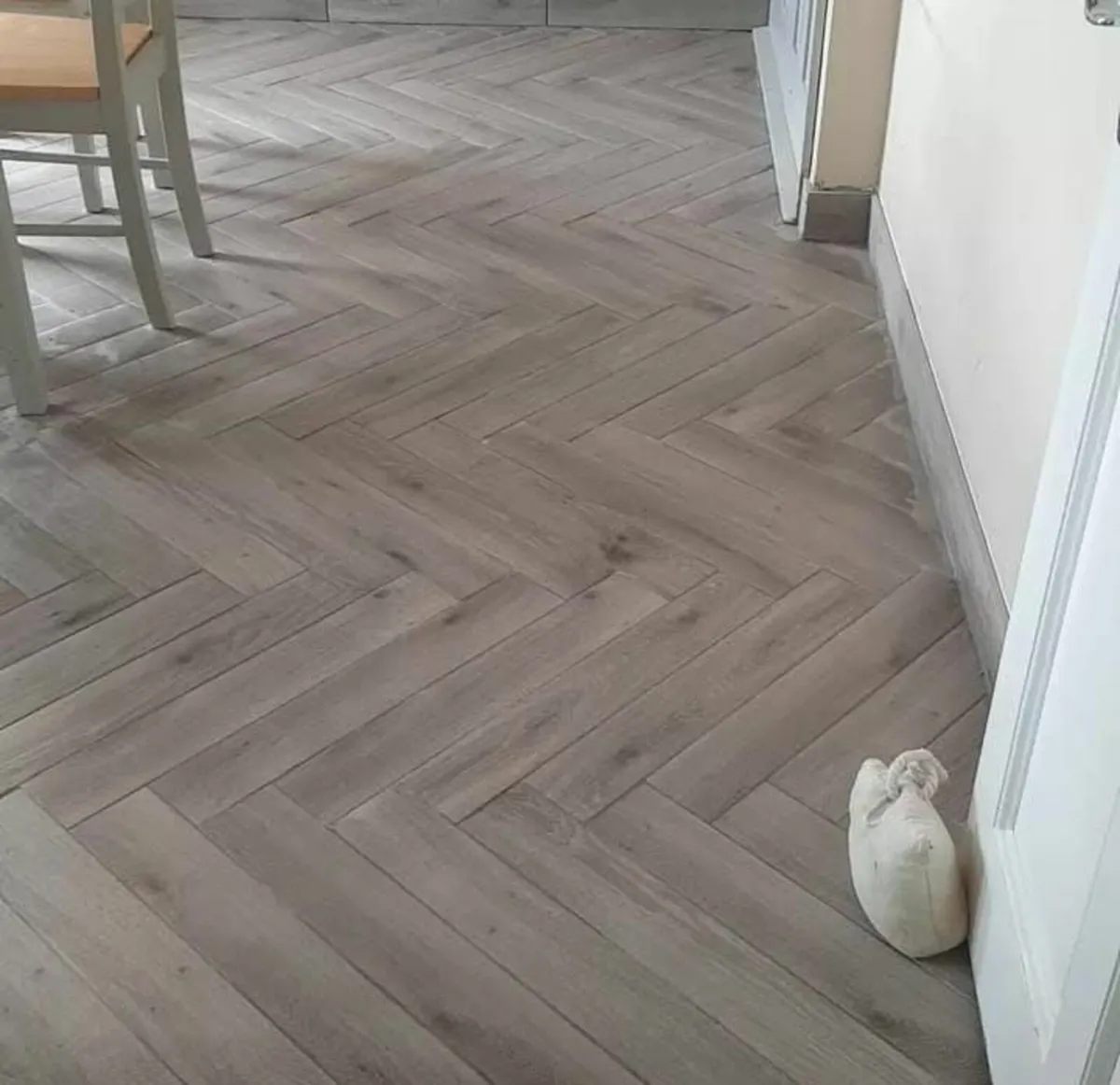 Tiler available - Image 4