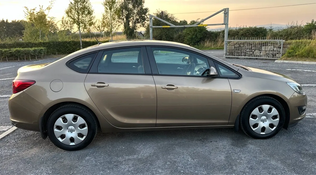 Opel Astra S 1.3cdti 95PS, new NCT - Image 2