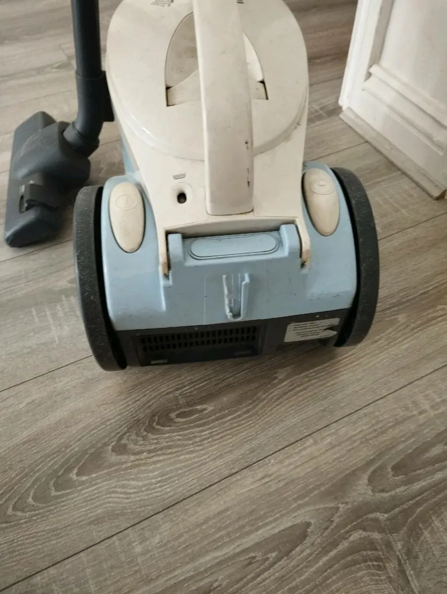 Electrolux Hoover - Image 3