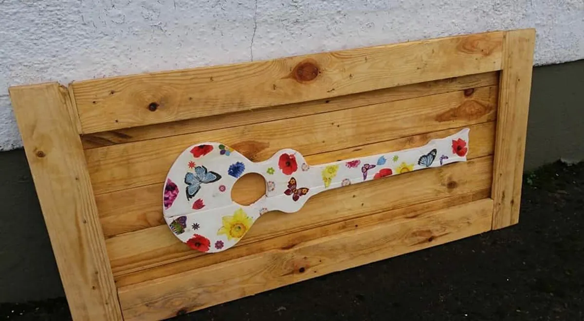 Rustic BOHO Guitar wood art piece - Image 4