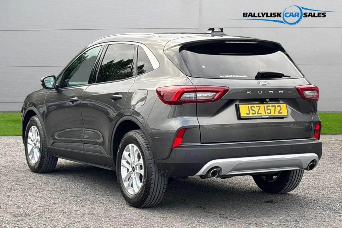 Ford Kuga 1.5 Titanium Petrol Manual 150 ps In Ma - Image 2