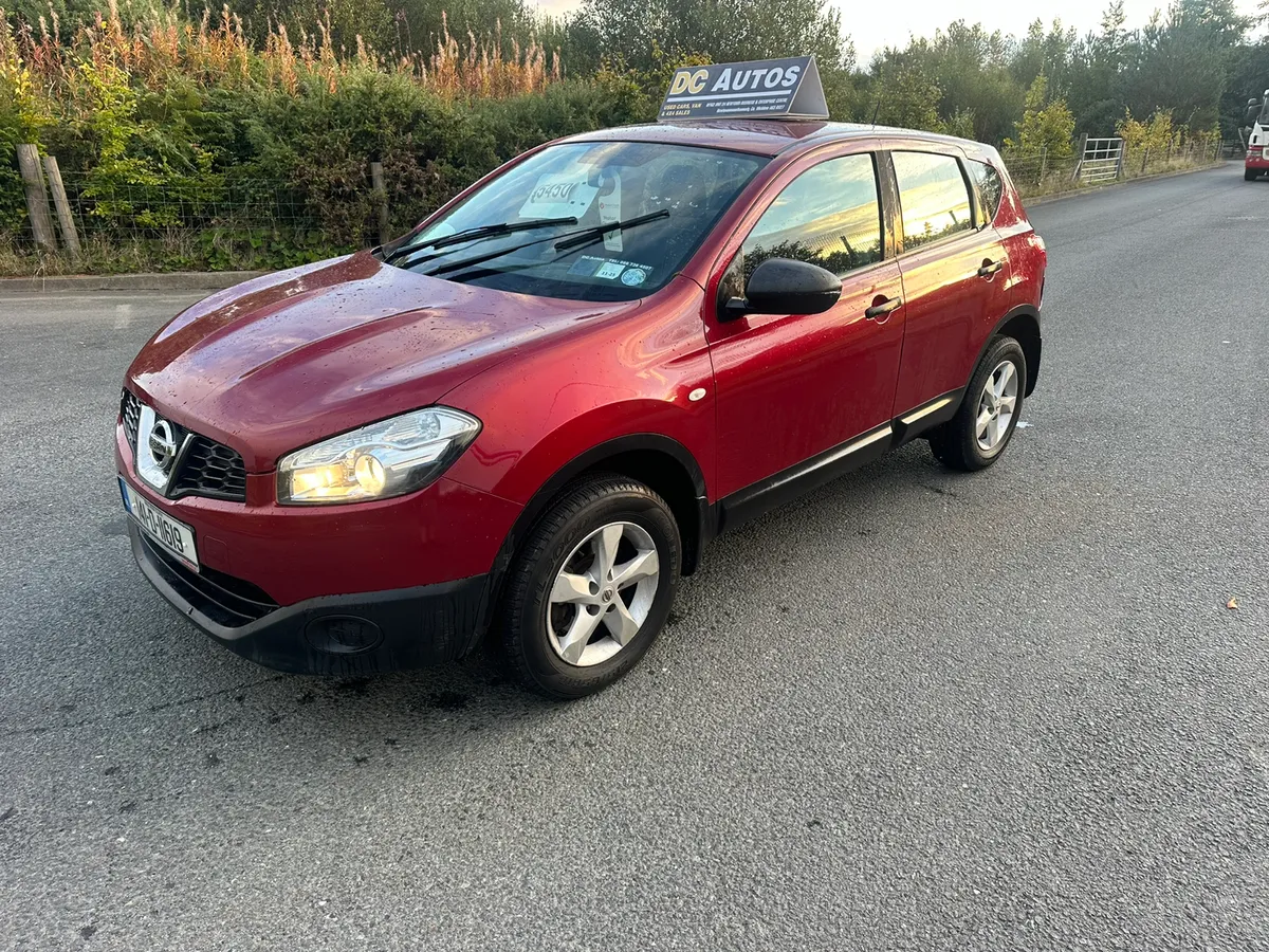 14 Nissan QASQAI - Image 1