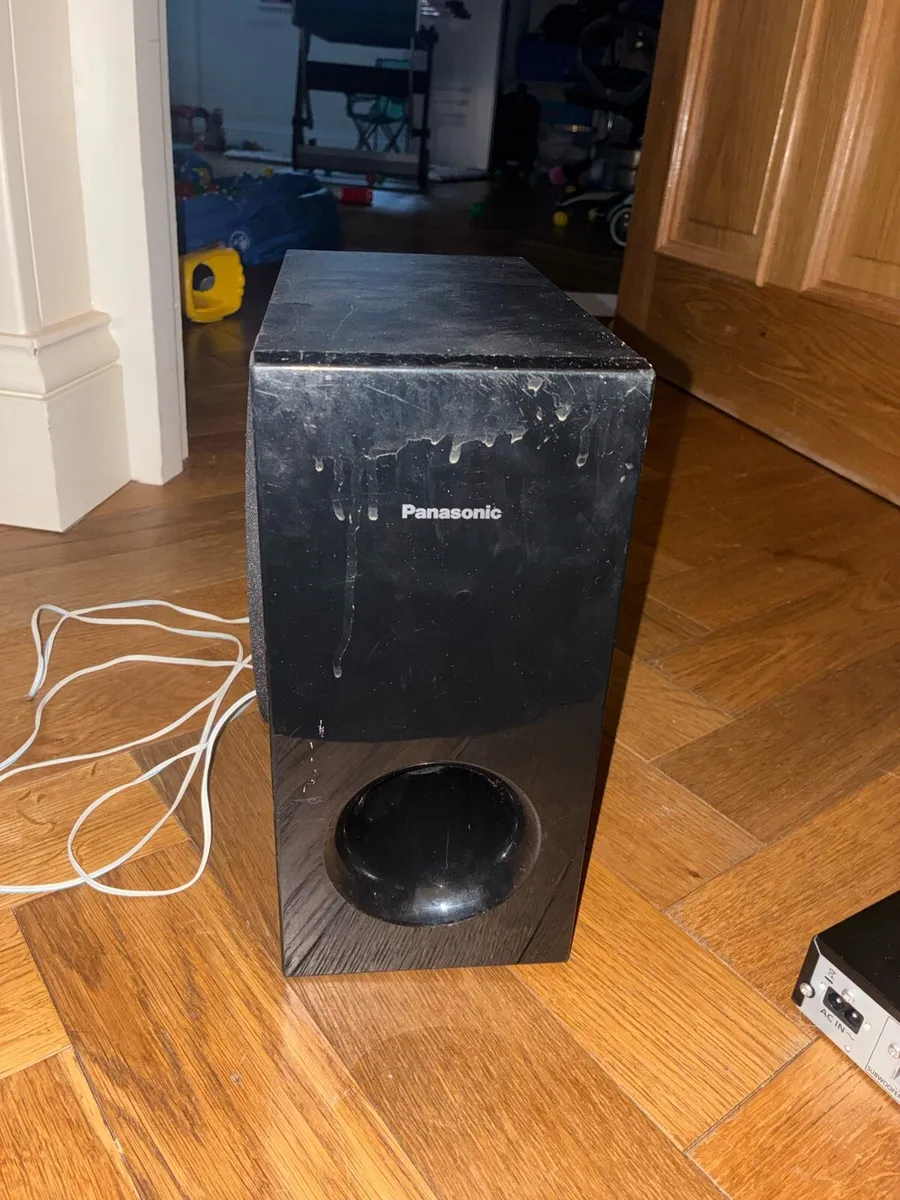 Panasonic Surround sound set and dvd player - Image 4