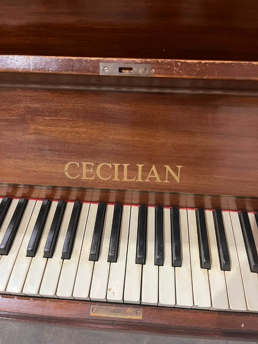 Upright Piano - Image 4