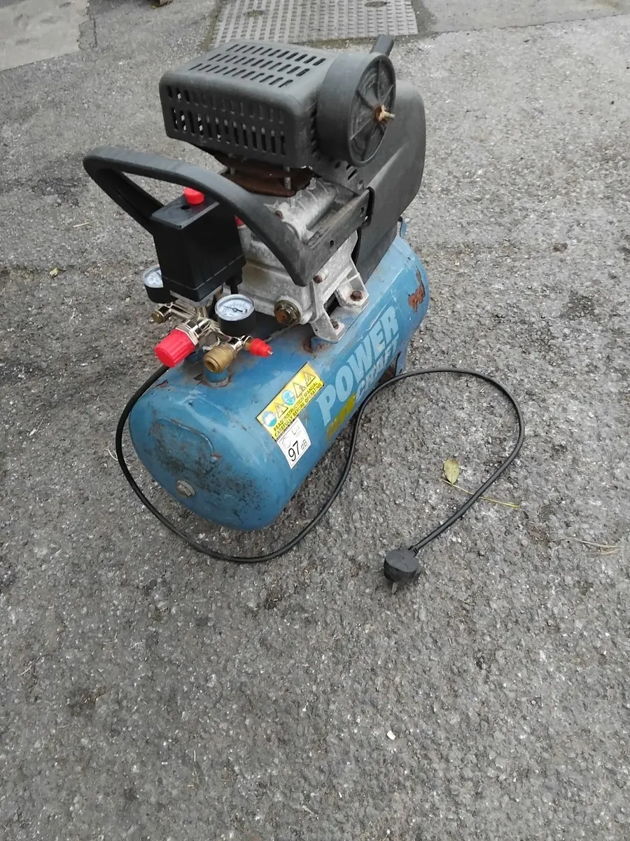 Air compressor working 100-percent priced - Image 3