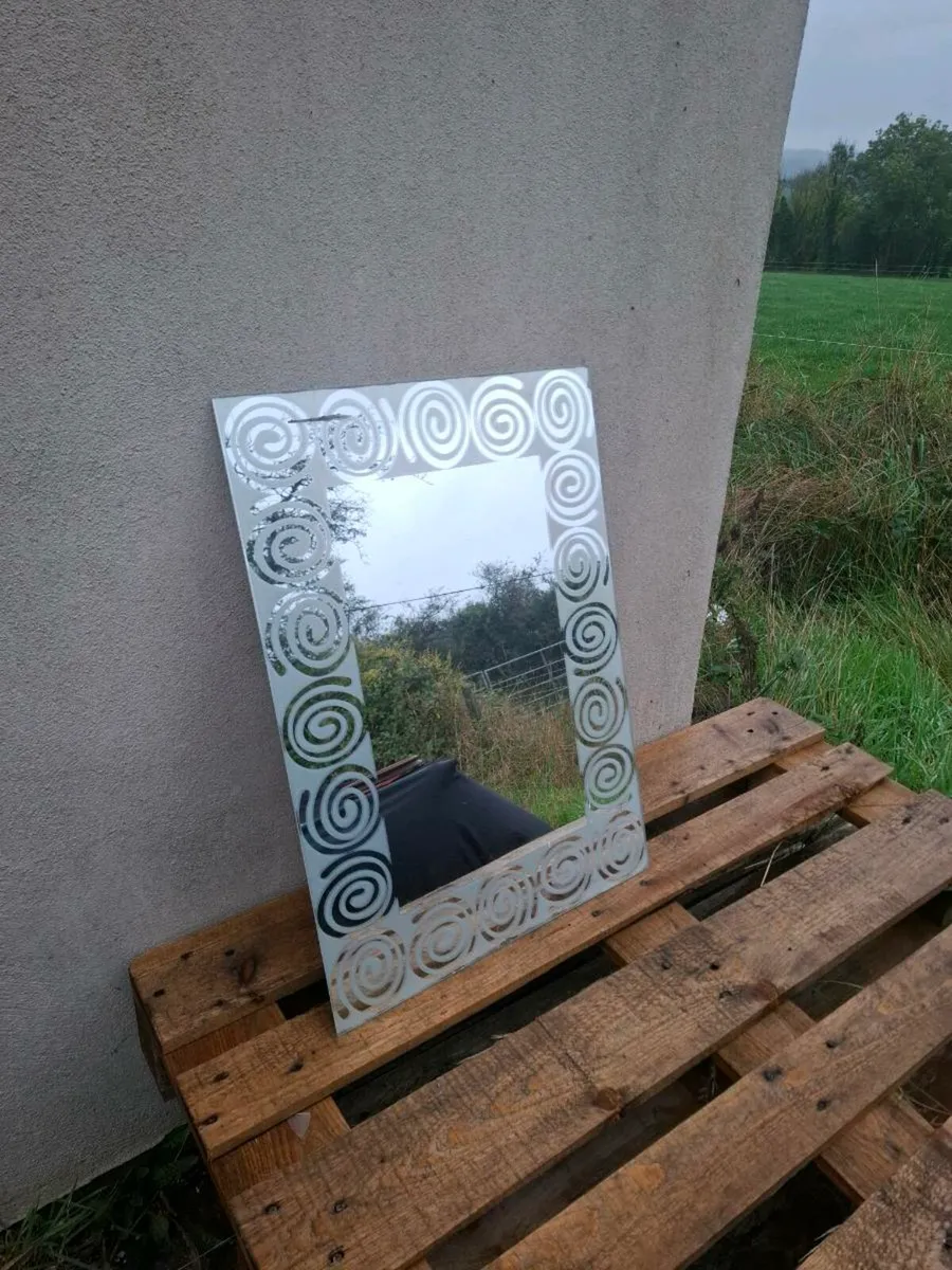Mirror for craft or DIY - Image 1
