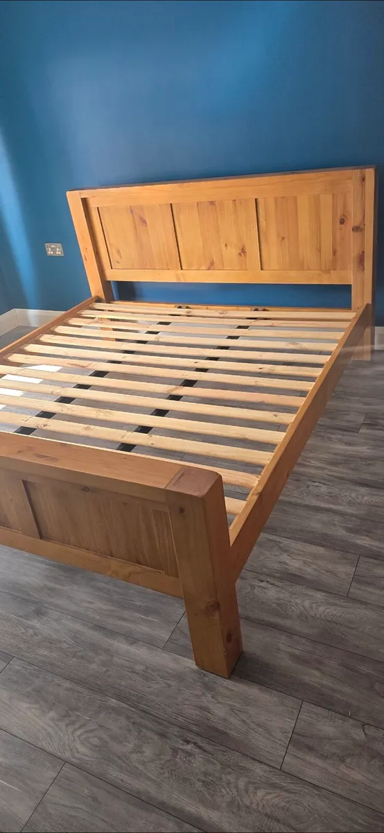 Super king timber bedframe - Image 1