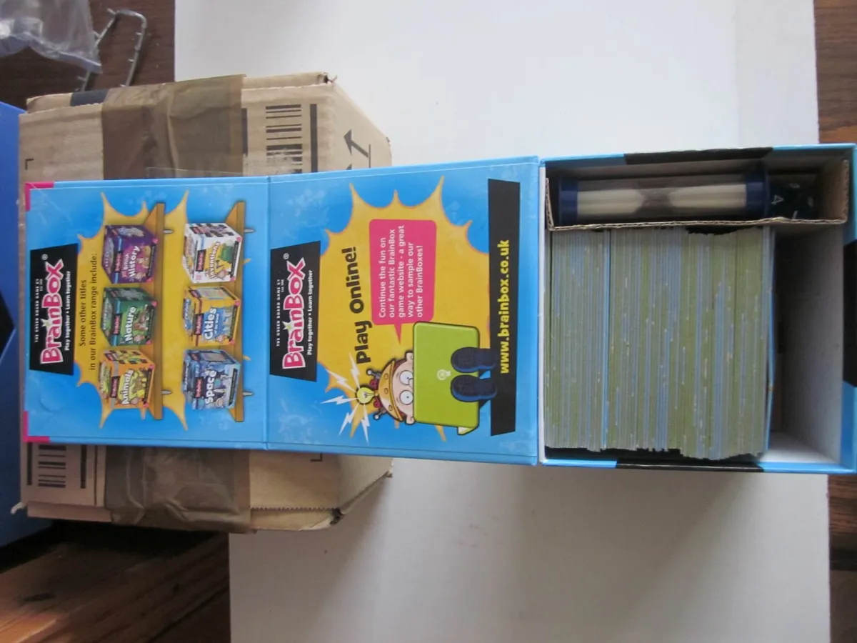Brain Box The World Family Quiz Card Game - Image 3