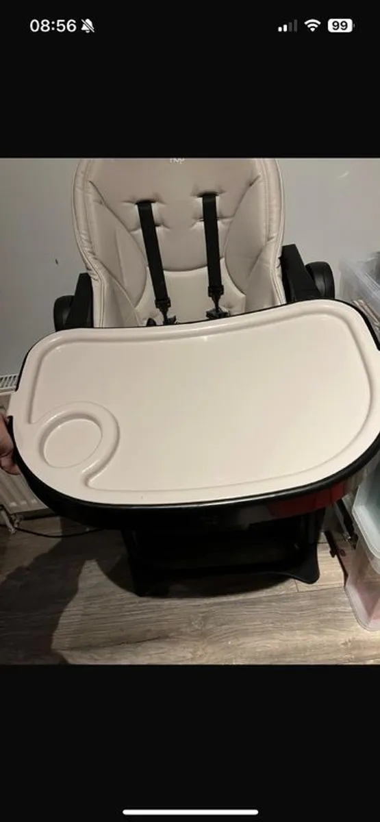 High chair - Image 2