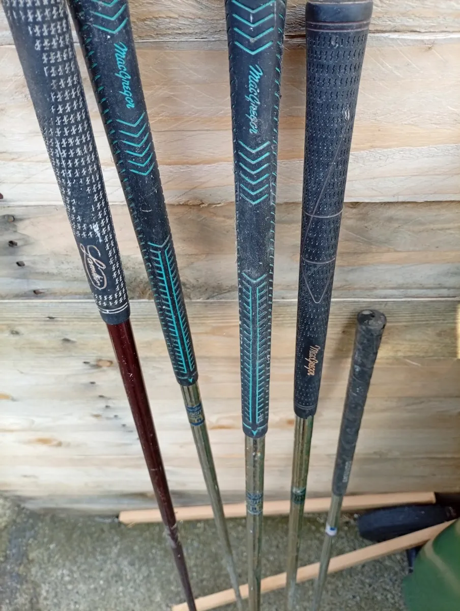 Golf club - Image 1