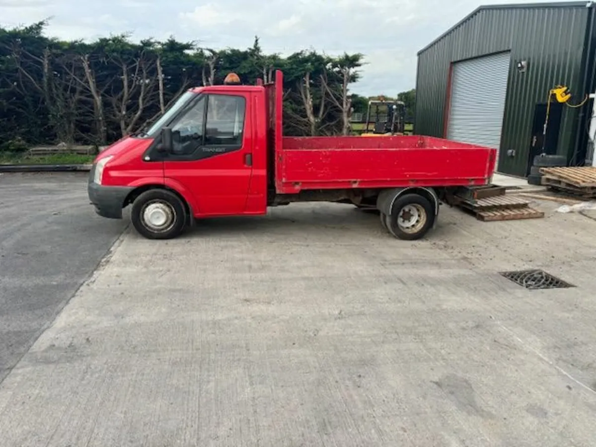 Ford Transit 2009 - Image 2