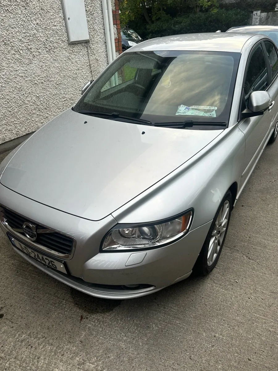 Car - Image 4