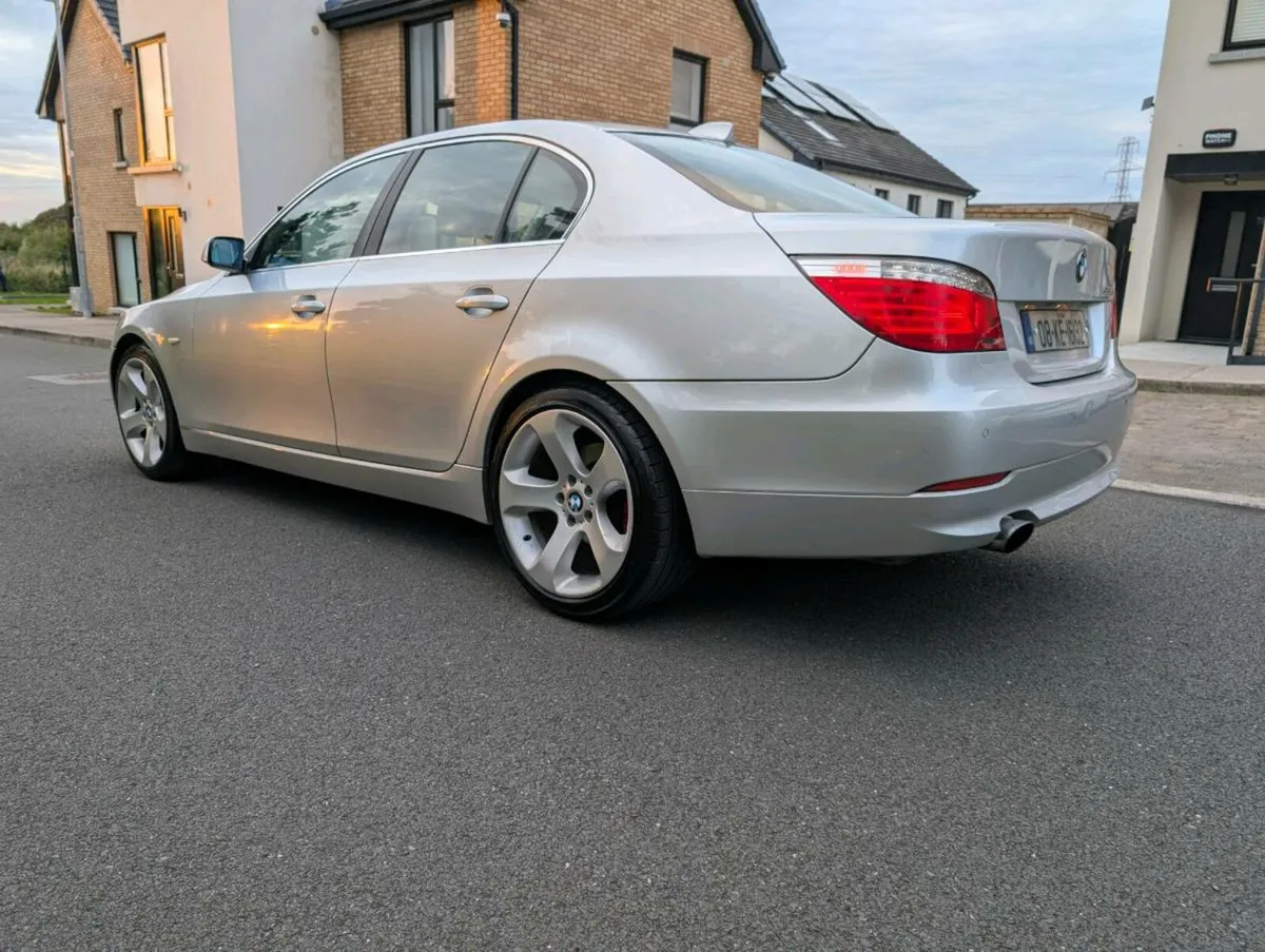 2008 BMW  E60 520D manual - Image 2