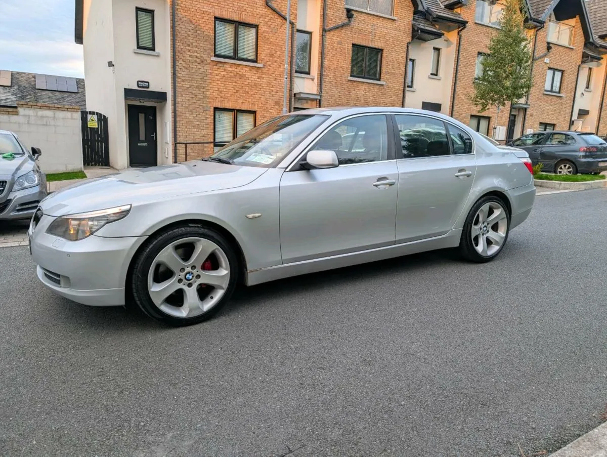 2008 BMW  E60 520D manual - Image 3