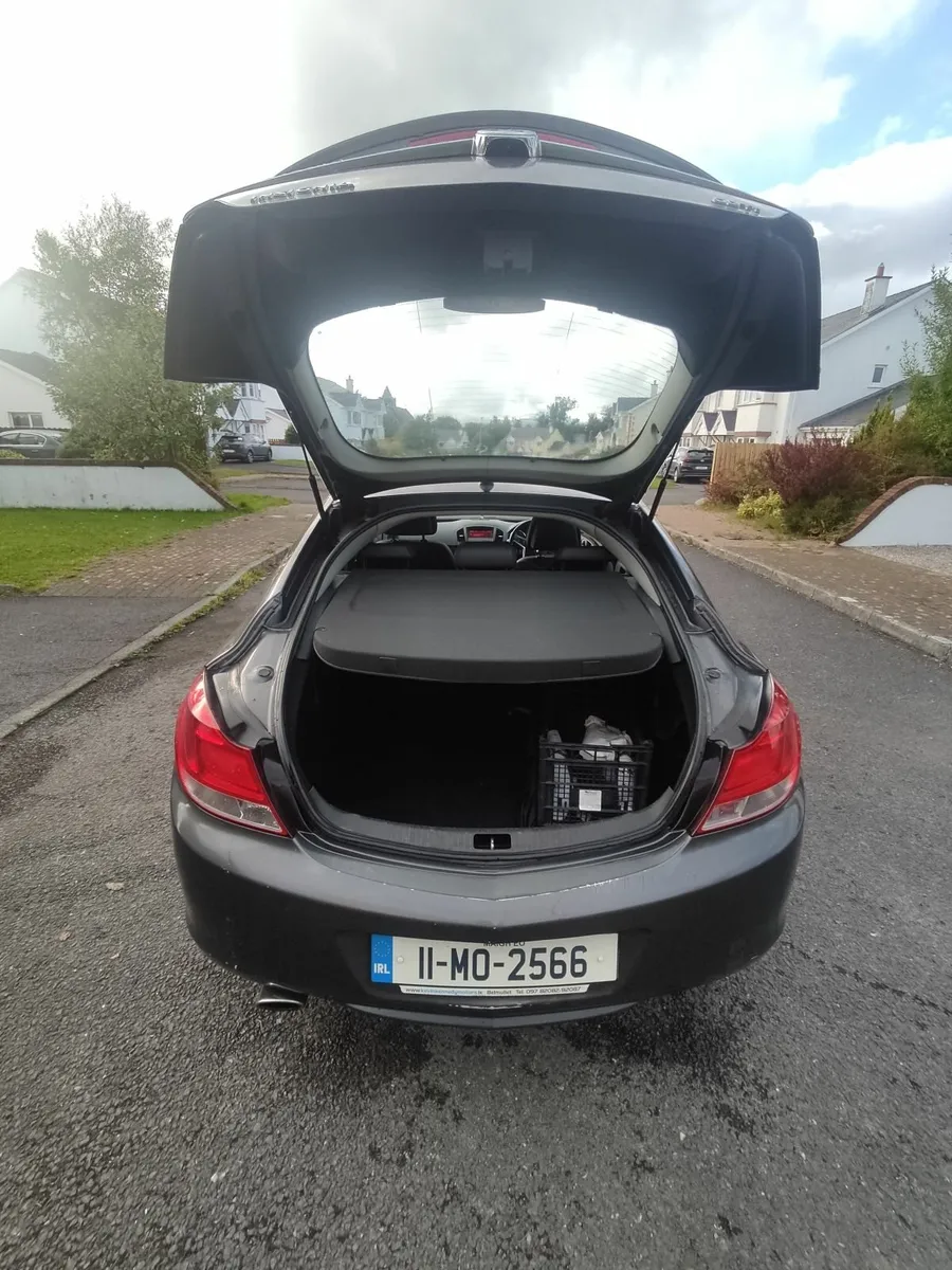 Vauxhall Insignia 2011 - Image 3