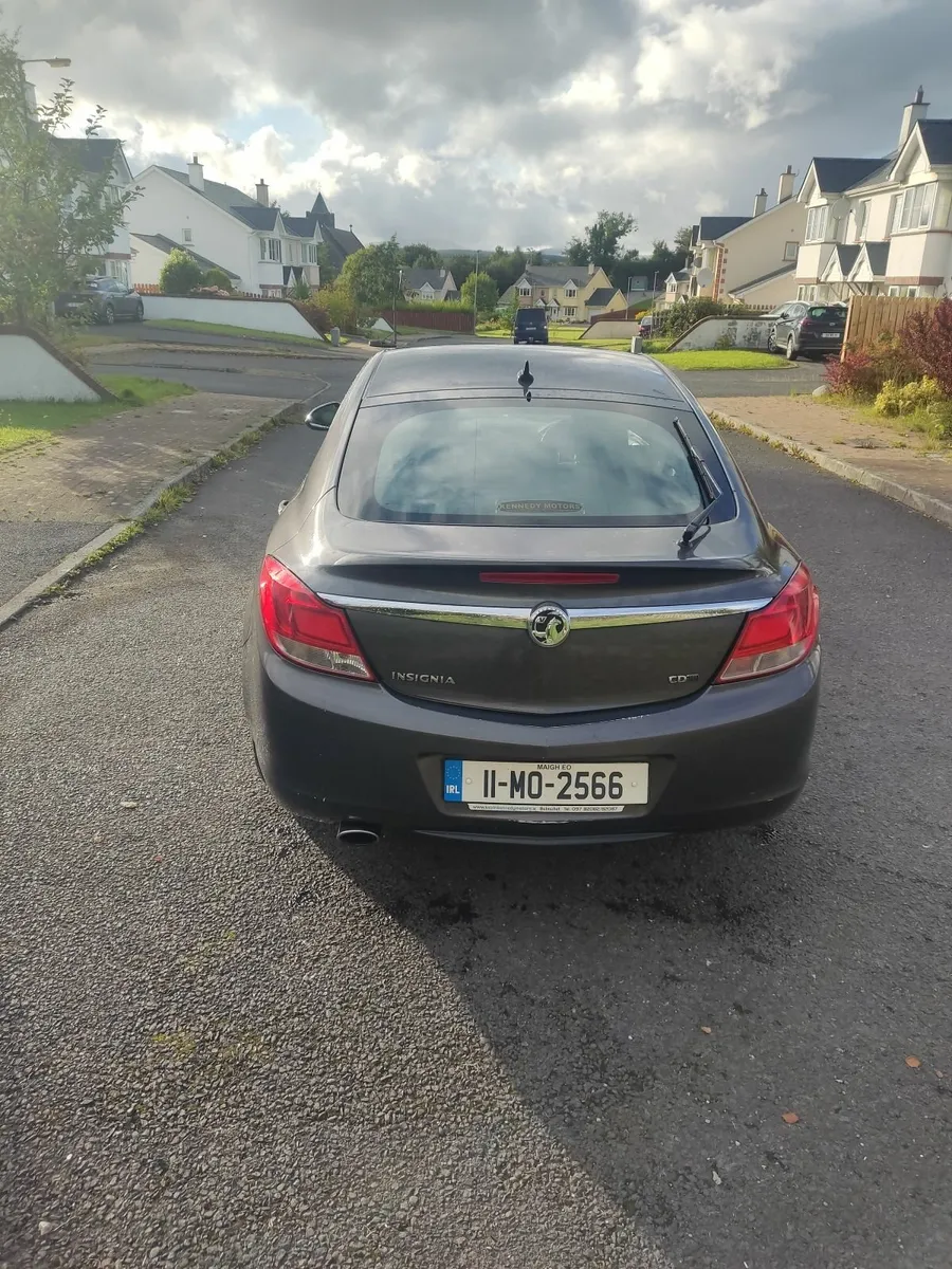 Vauxhall Insignia 2011 - Image 1