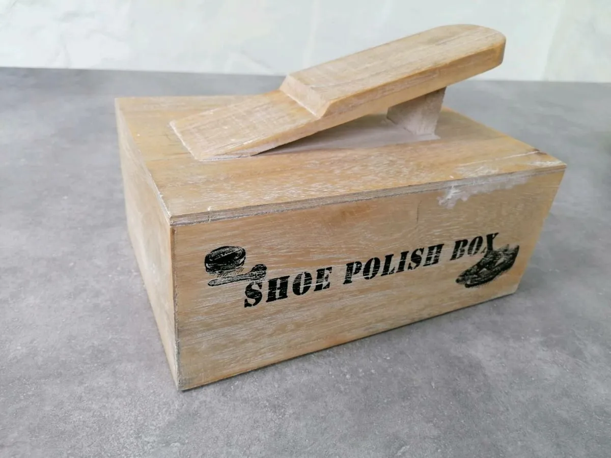 Shoe Polish Box - Image 1