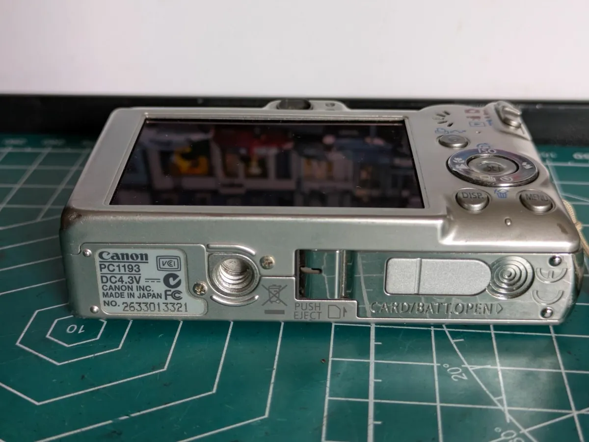 Canon ixus 60 6MP CCD🎨 digital compact camera - Image 3