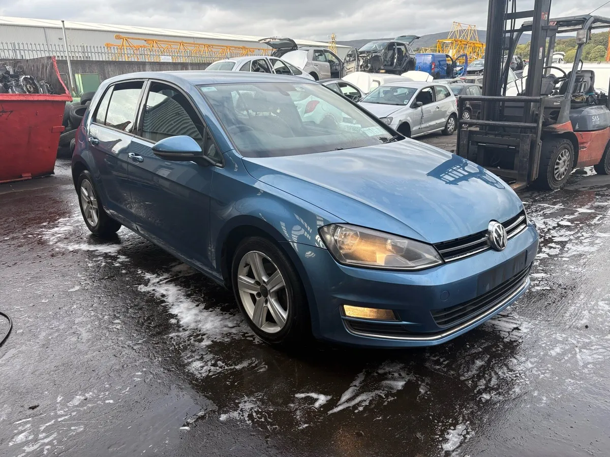 BREAKING PARTS VW GOLF MK7 1.6 DIESEL CLHA - Image 1