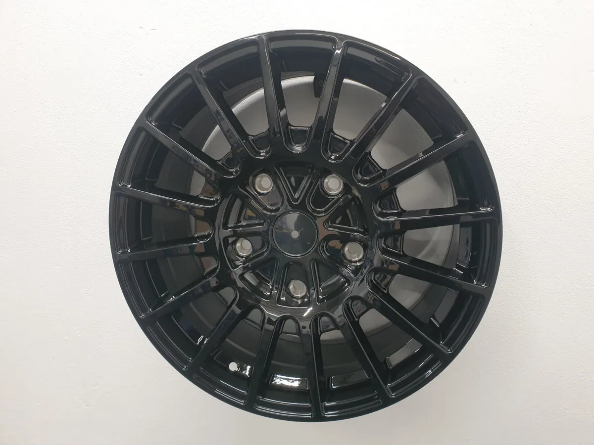 18" Ford Transit Motion R Style - Image 4