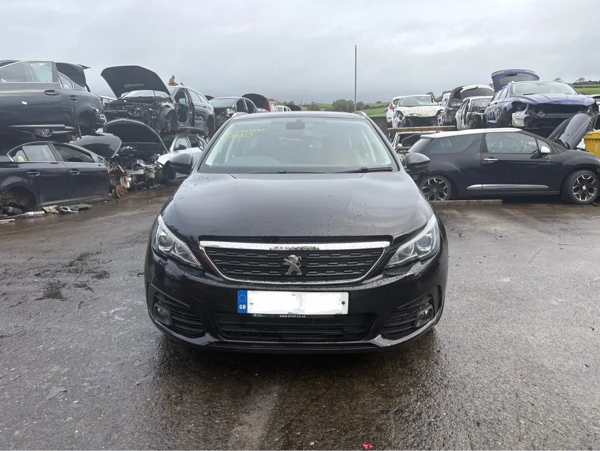 BREAKING PARTS 2019 PEUGEOT 308 ESTATE 1.5 D-M - Image 2