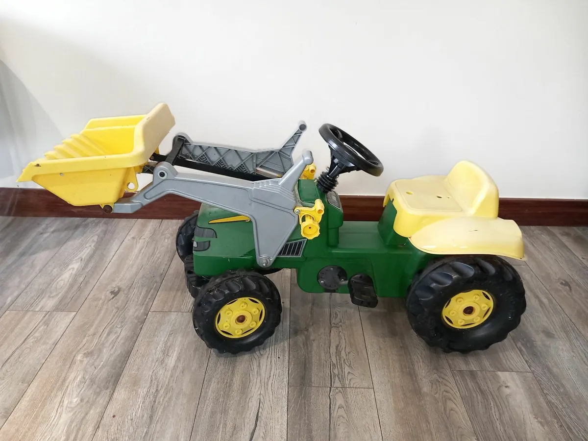 Toy tractor and trailer ride on - Image 1
