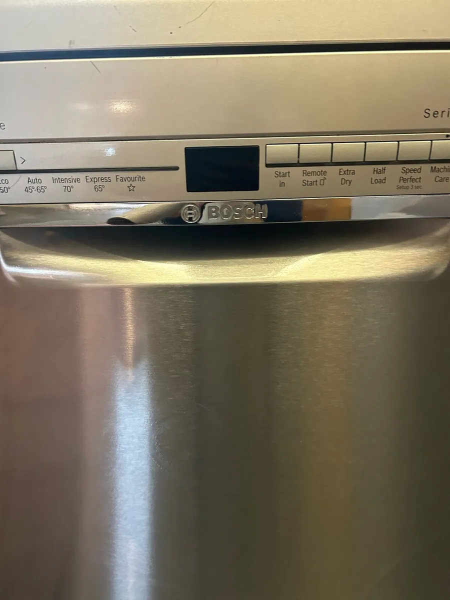 Bosch Dishwasher - Image 1