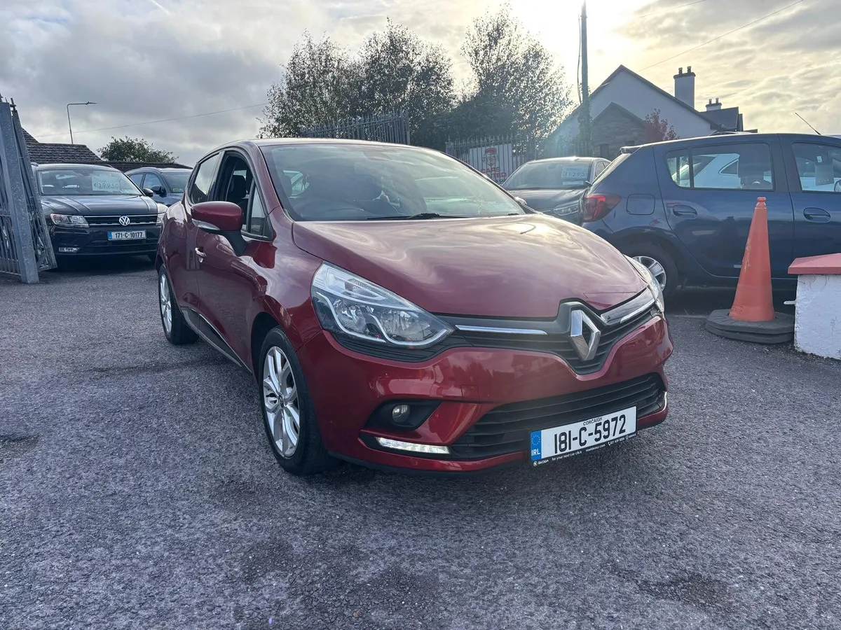 Renault Clio 2018  1.2  PETROL  LOW  MILEAGE - Image 1