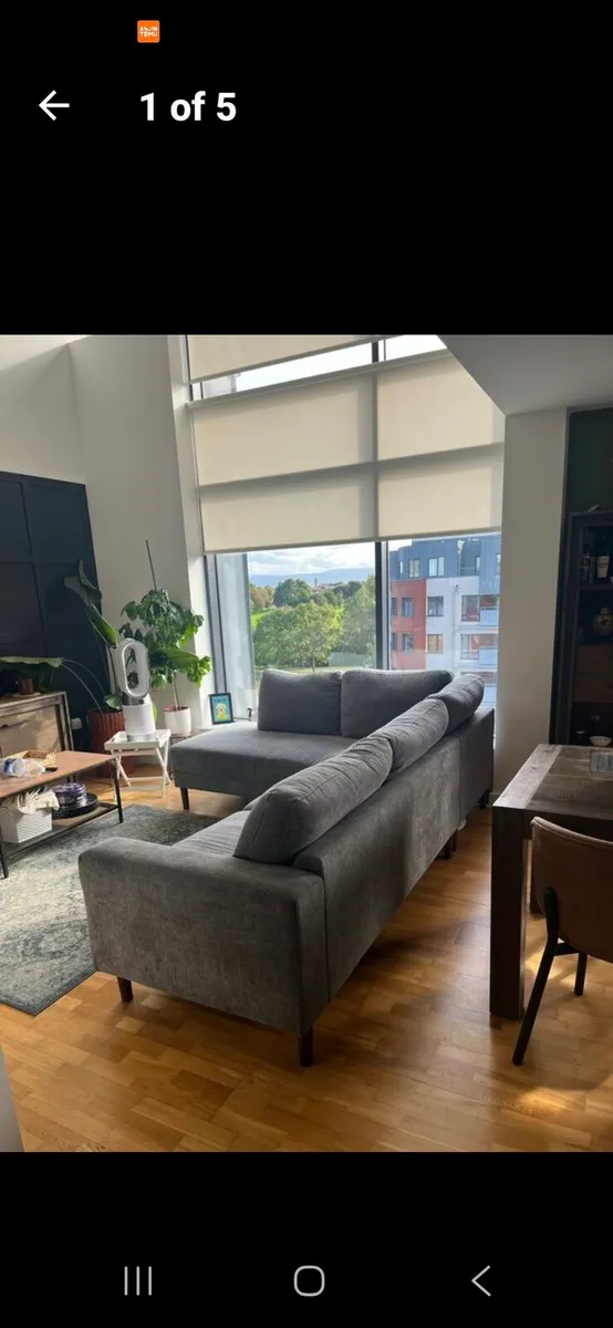 Corner sofa - Image 1